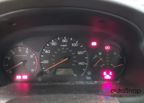 2001 Honda Accord Value Package z USA, uszkodzony, nr VIN 1HGCF86601A094755